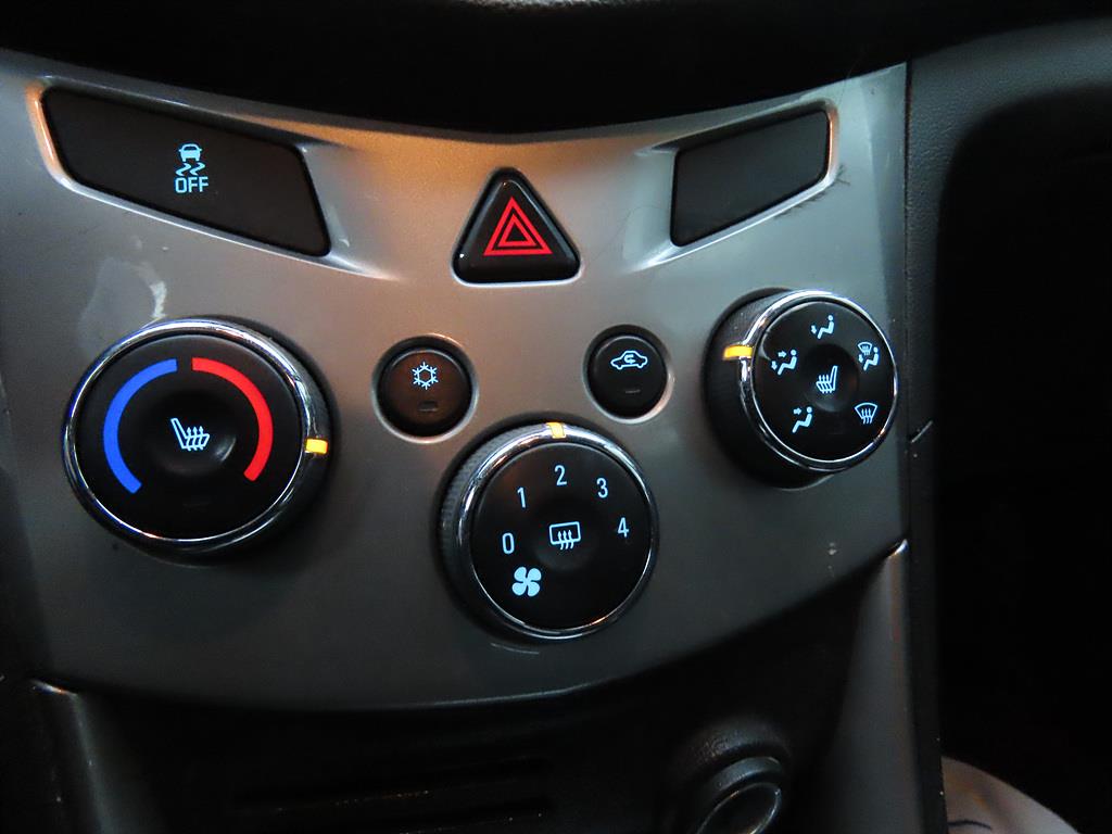 Chevrolet Trax 2014 Blanco - Importación desde Corea - HF Imports Iquique - Foto 13