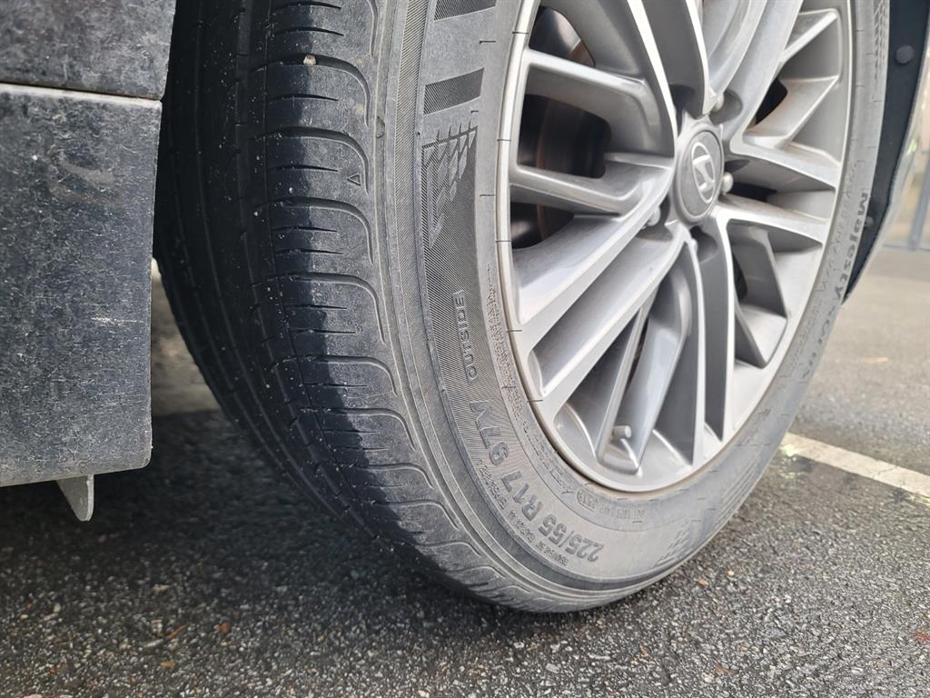 HYUNDAI Grandeur 2018 Negro - Importación desde Corea - HF Imports Iquique - Foto 17