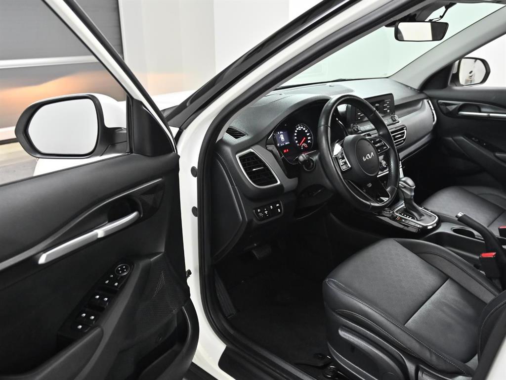 KIA Seltos 2022 Blanco - Importación desde Corea - HF Imports Iquique - Foto 11