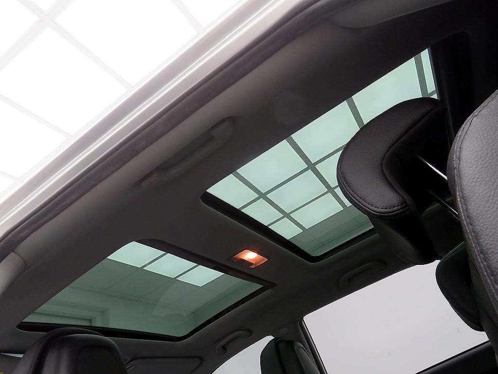 KIA Sorento - Vista 10