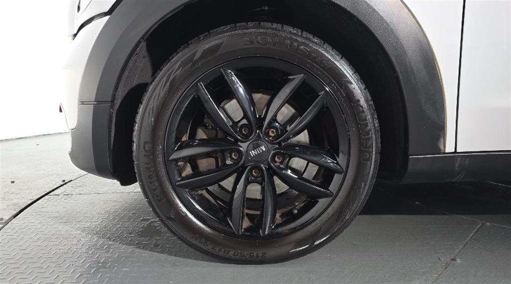 Mini Faceman - Vista 5