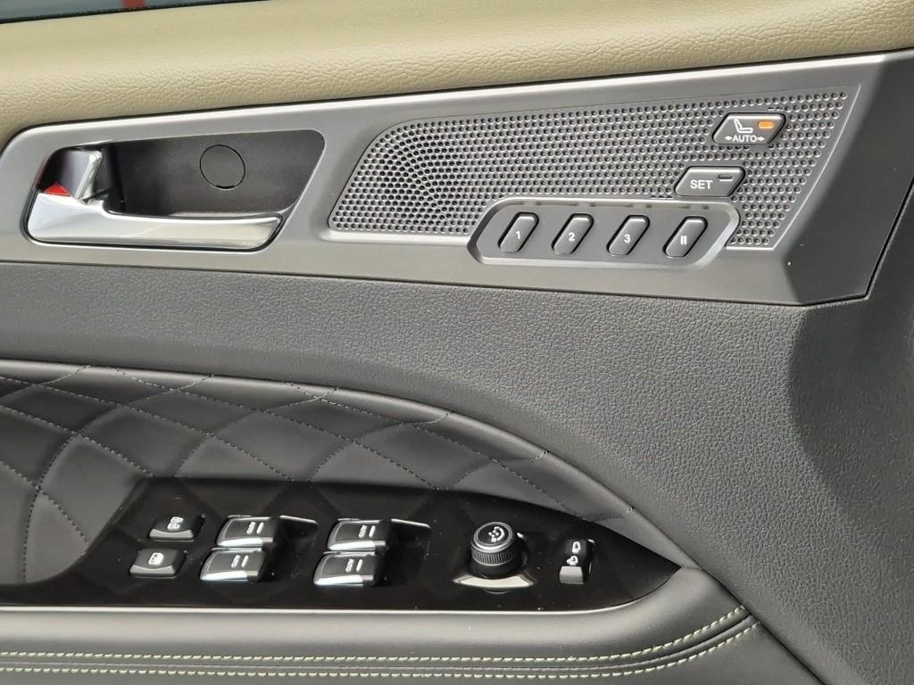 Ssangyong Rexton - Vista 9