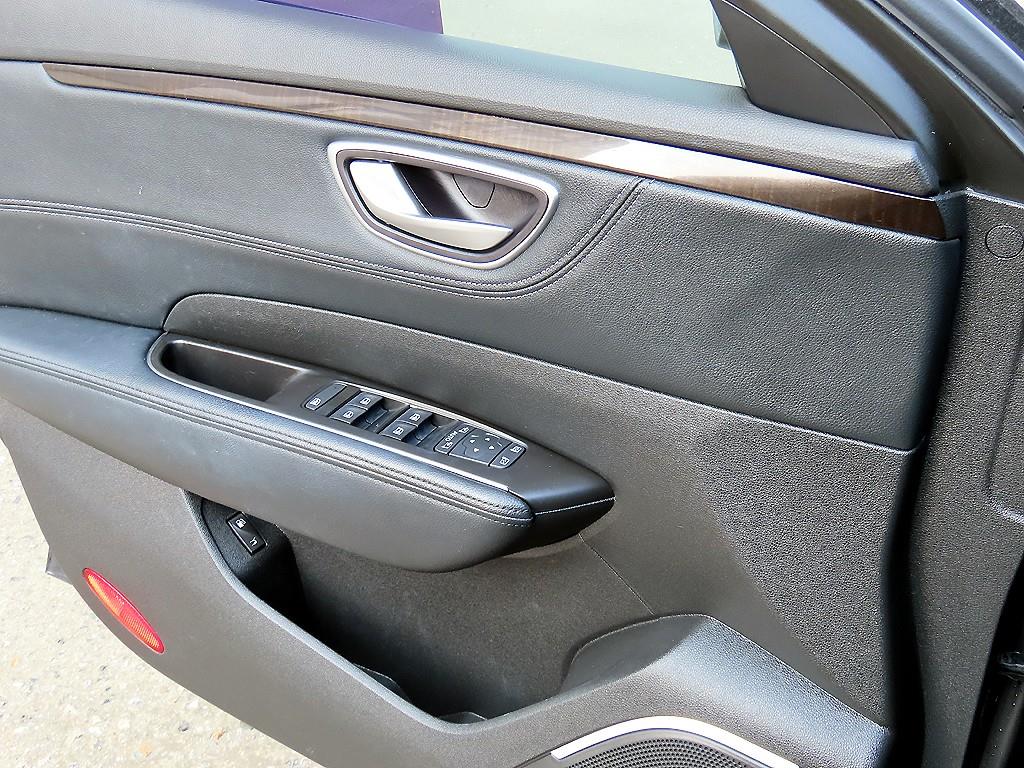 SAMSUNG SM6 - Vista 12