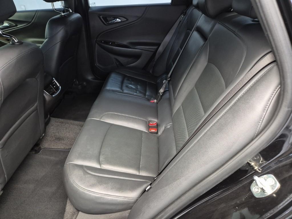 Chevrolet Malibu - Vista 12