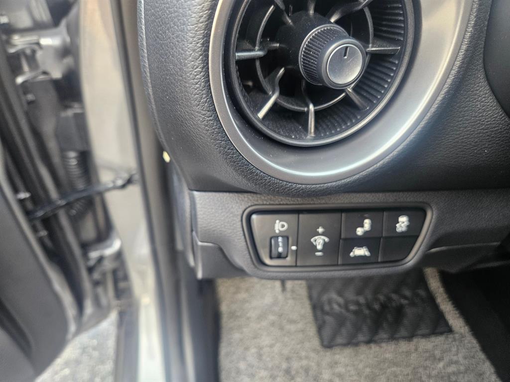 KIA K3 2019 Gris - Importación desde Corea - HF Imports Iquique - Foto 16