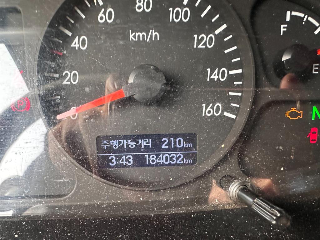 medium and large bus Hyundai bus - Vista 8