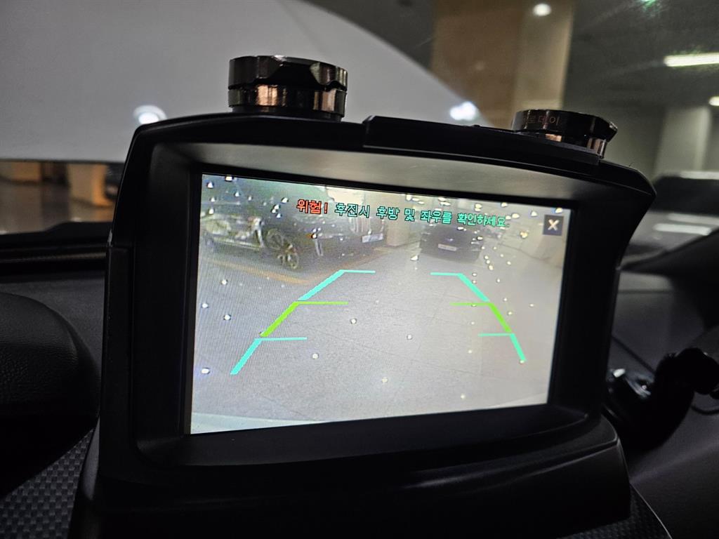 Ssangyong Korando 2015 Blanco - Importación desde Corea - HF Imports Iquique - Foto 13