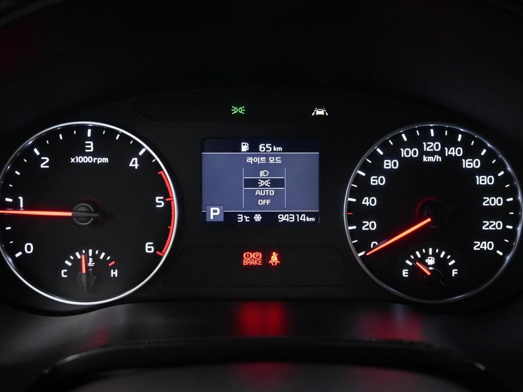 KIA Seltos - Vista 11