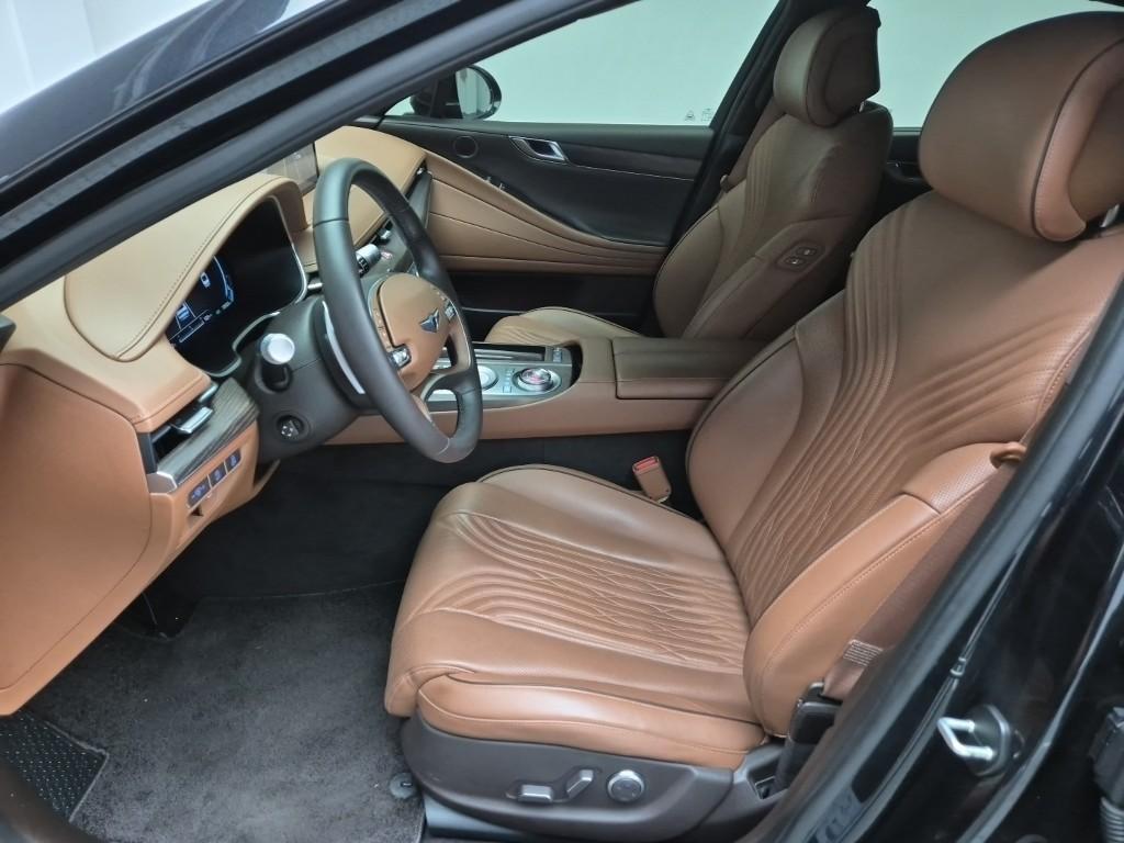 Genesis G80 - Vista 11