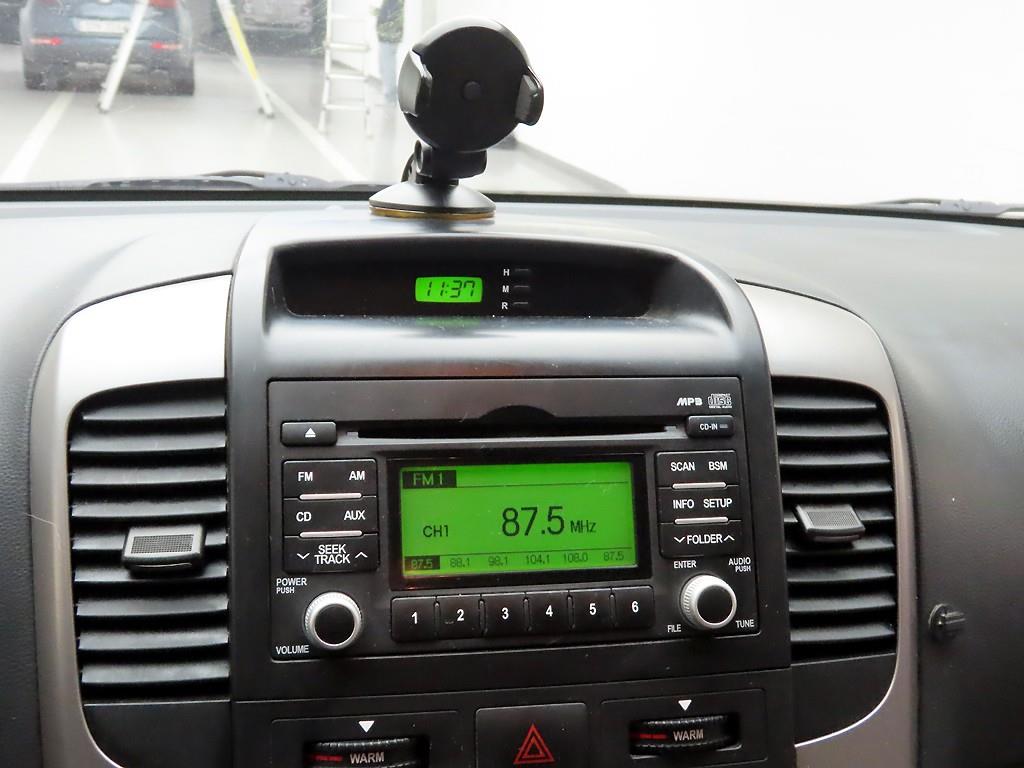 KIA Carnival - Vista 8