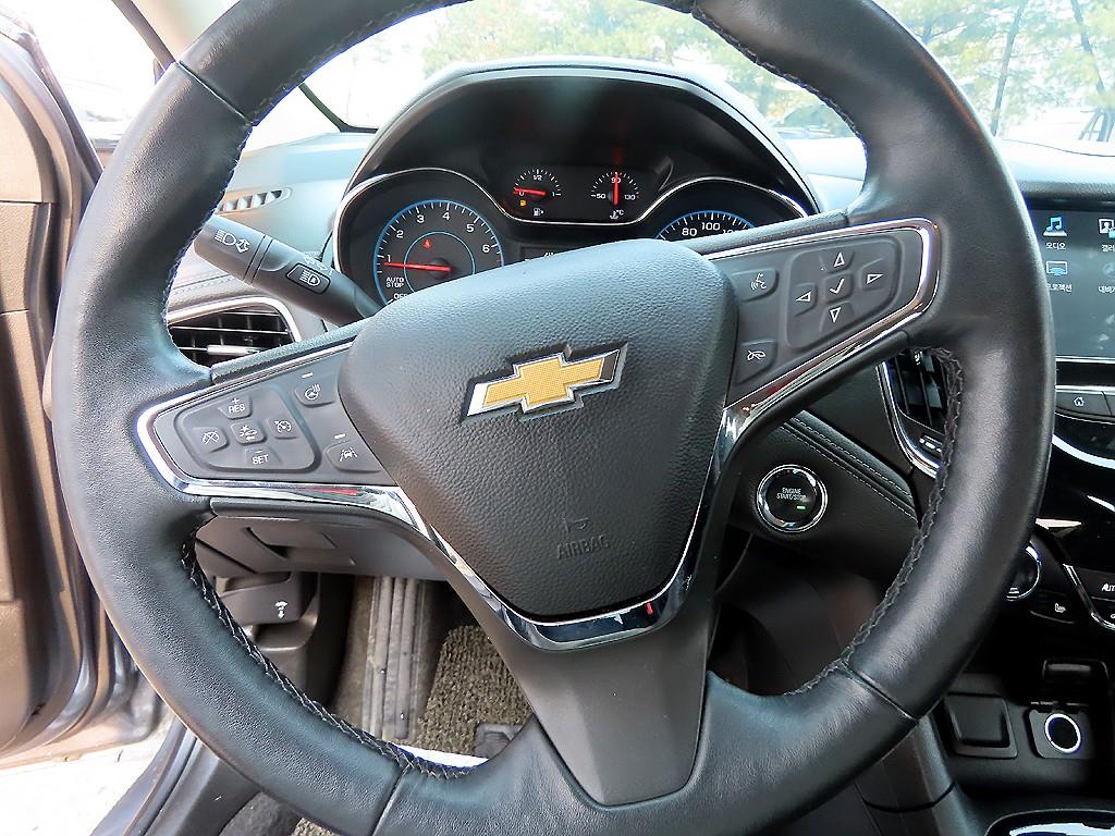 Chevrolet Cruise - Vista 8