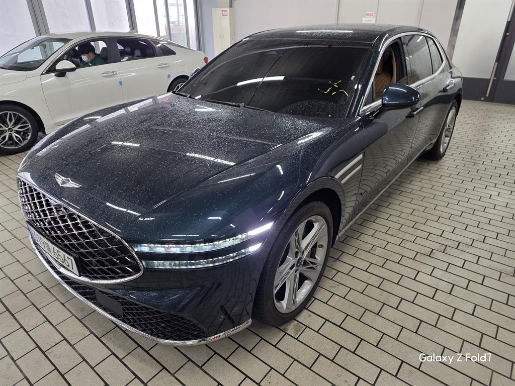 Genesis G90 - Vista 3