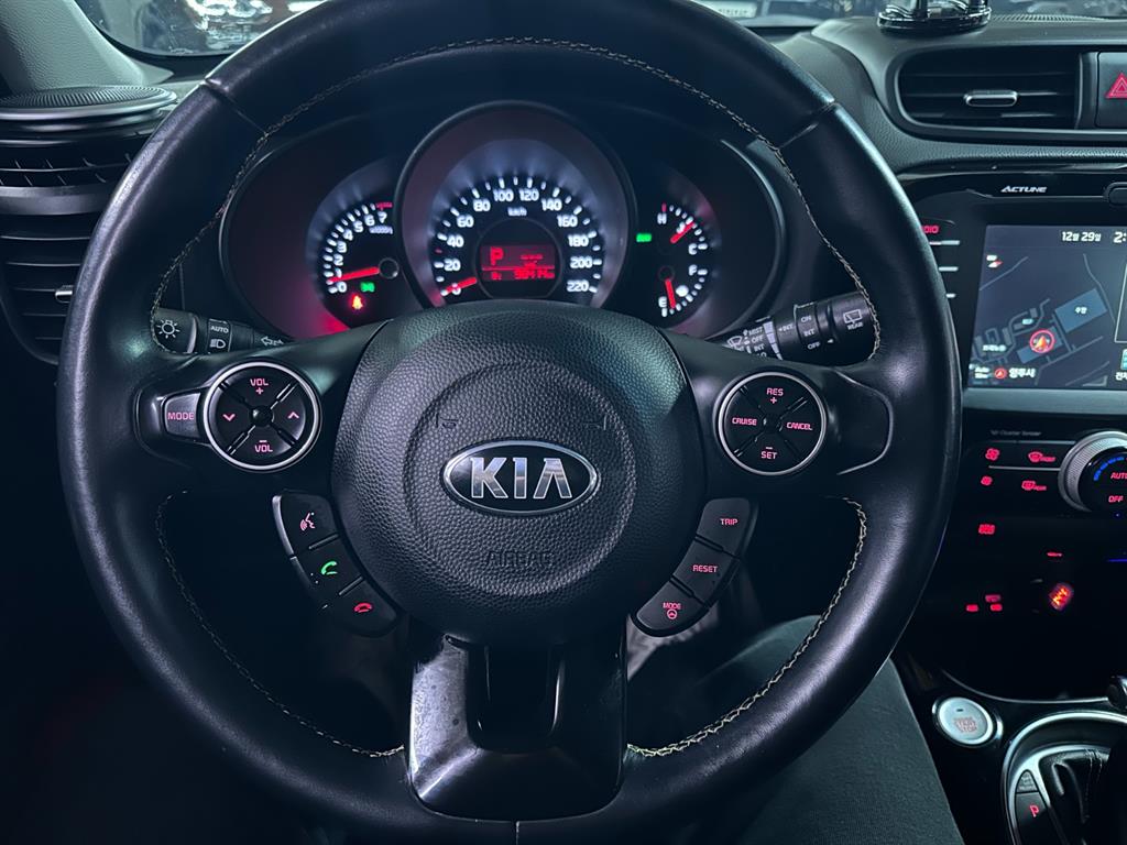 KIA Soul - Vista 8
