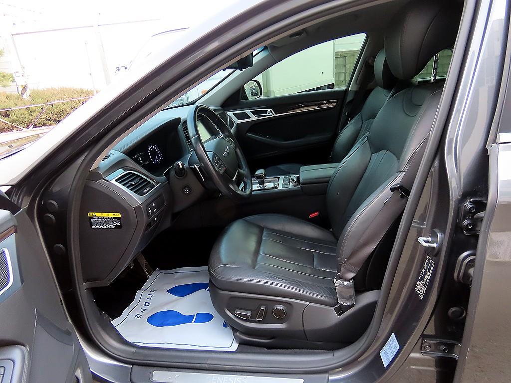 Genesis G80 - Vista 5