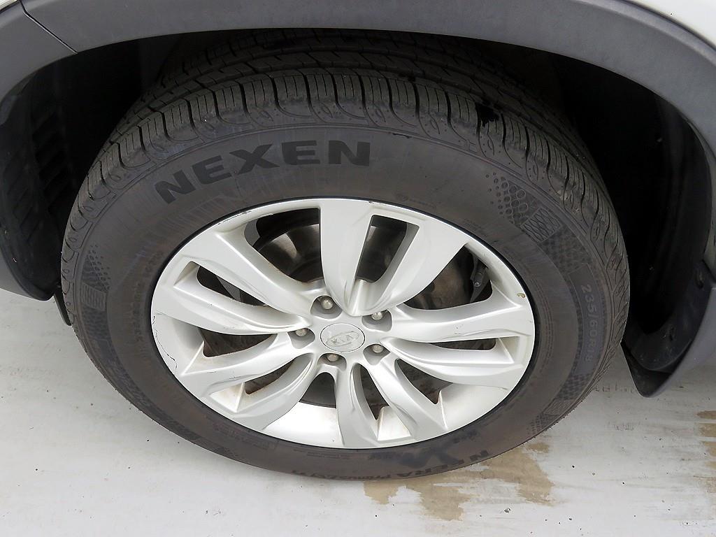 KIA Sorento 2010 Gris - Importación desde Corea - HF Imports Iquique - Foto 20