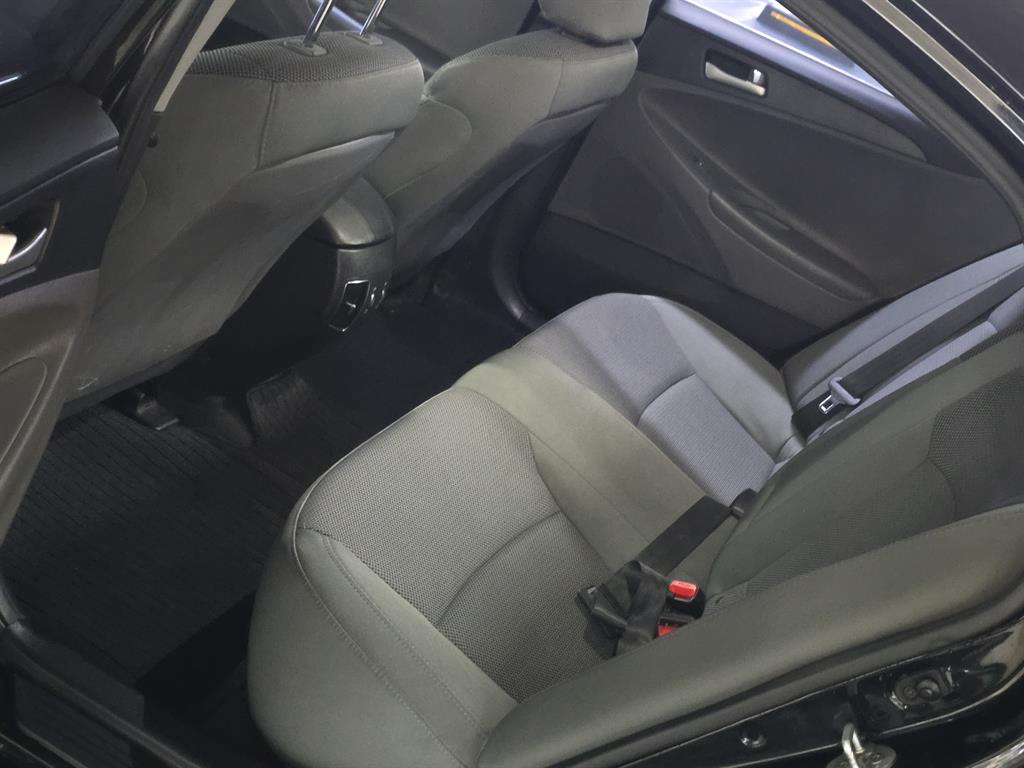 HYUNDAI Sonata 2012 Negro - Importación desde Corea - HF Imports Iquique - Foto 16