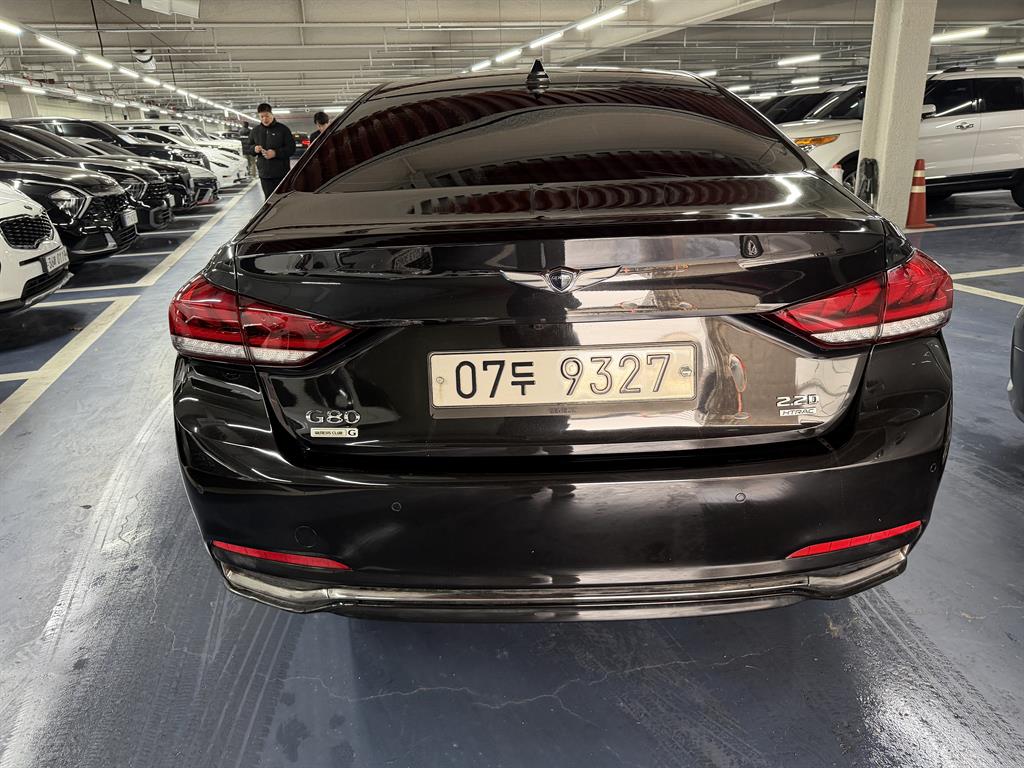 Genesis G80 - Vista 5