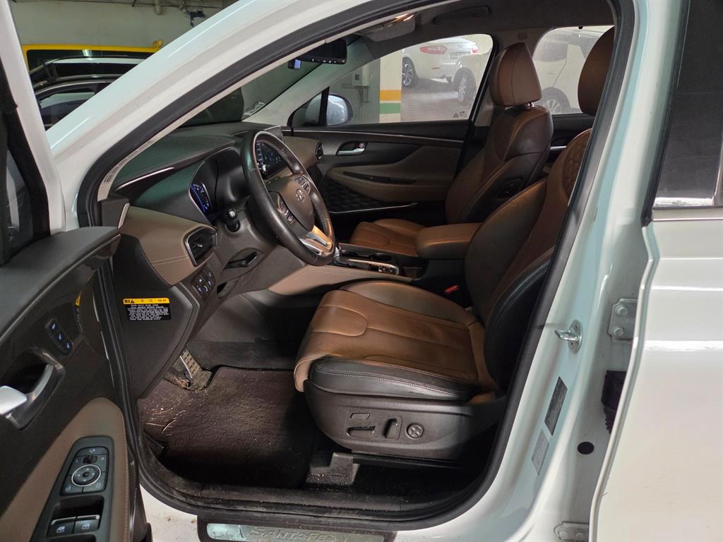 HYUNDAI Santa Fe - Vista 6