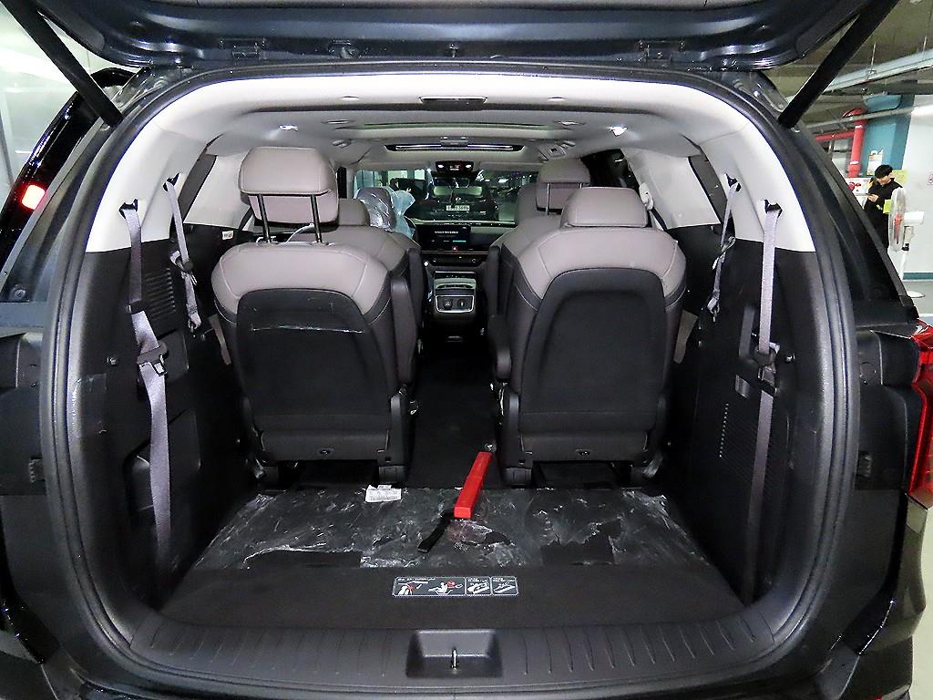 KIA Carnival 2024 Negro - Importación desde Corea - HF Imports Iquique - Foto 16