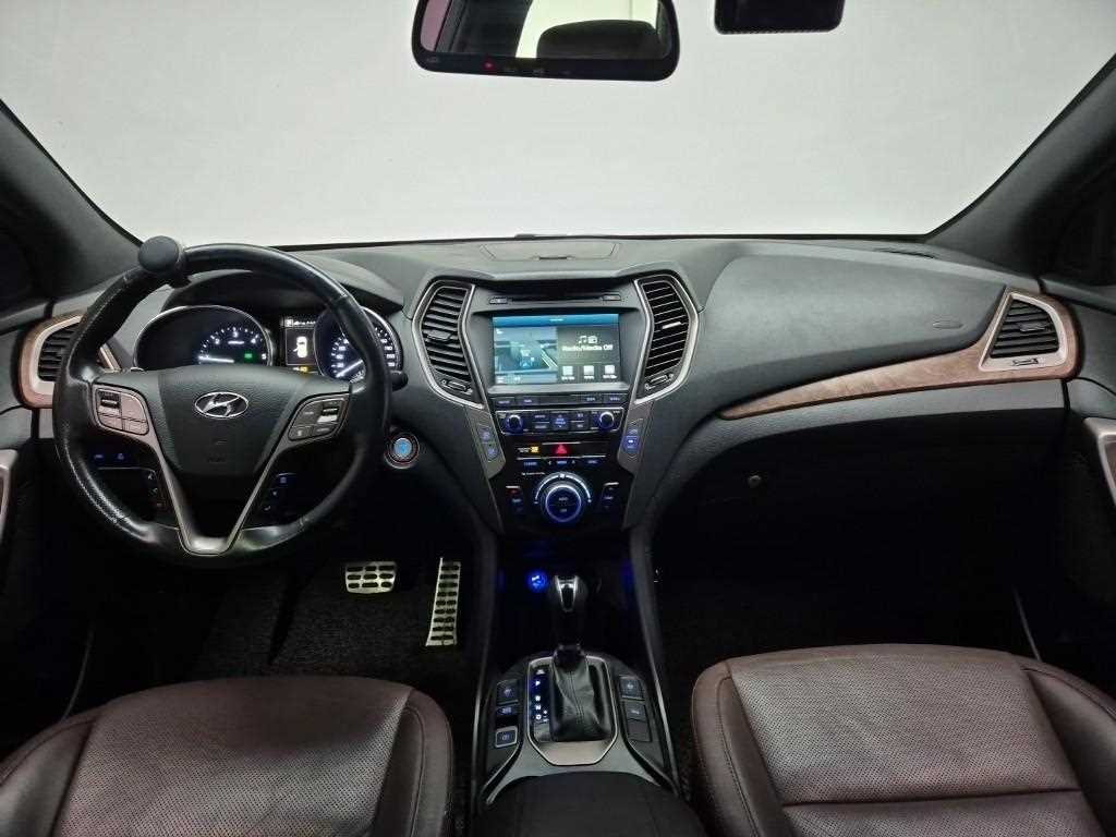 HYUNDAI Santa Fe - Vista 7