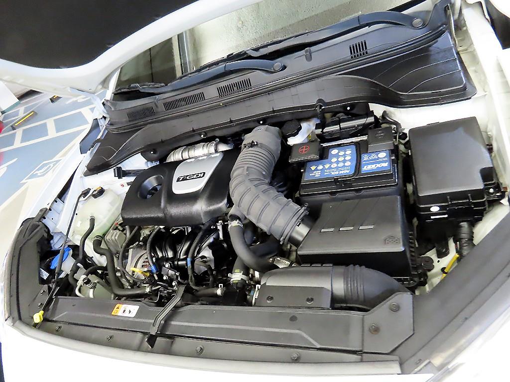 HYUNDAI Kona 2019 Blanco - Importación desde Corea - HF Imports Iquique - Foto 16