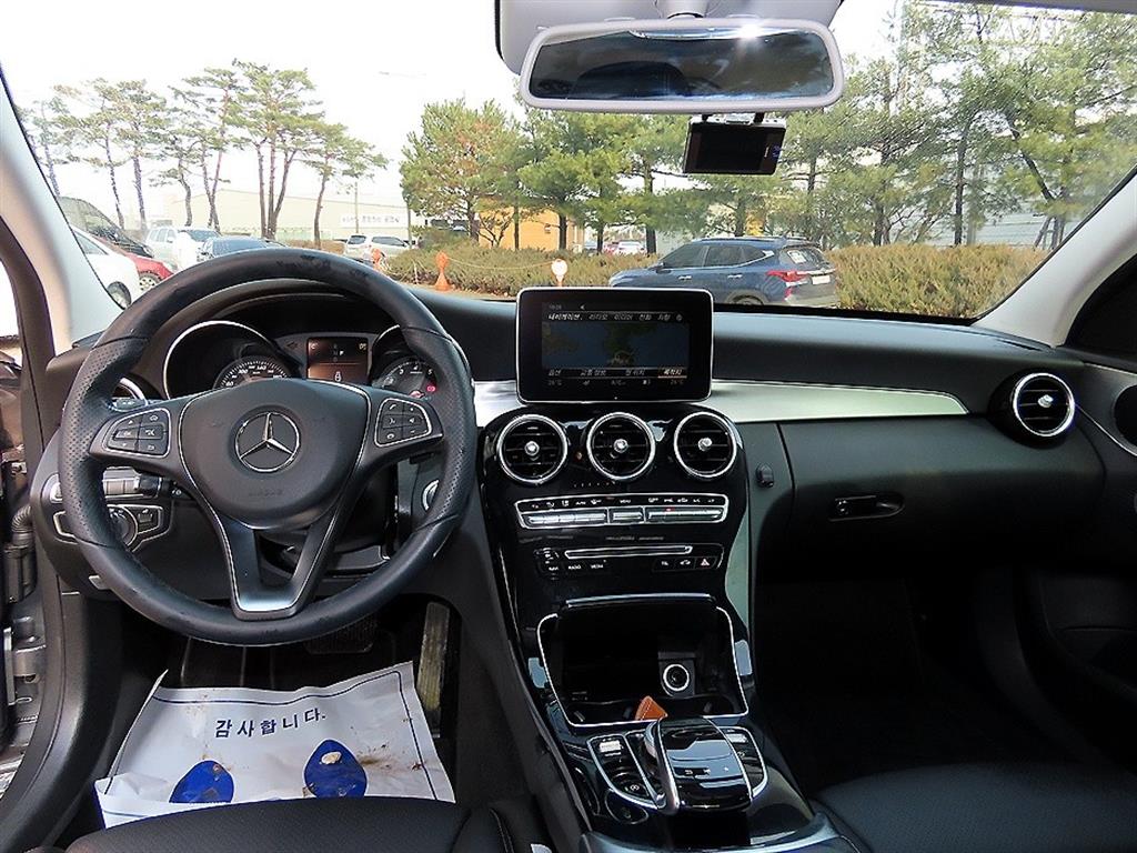 Mercedes Benz C Class - Vista 7