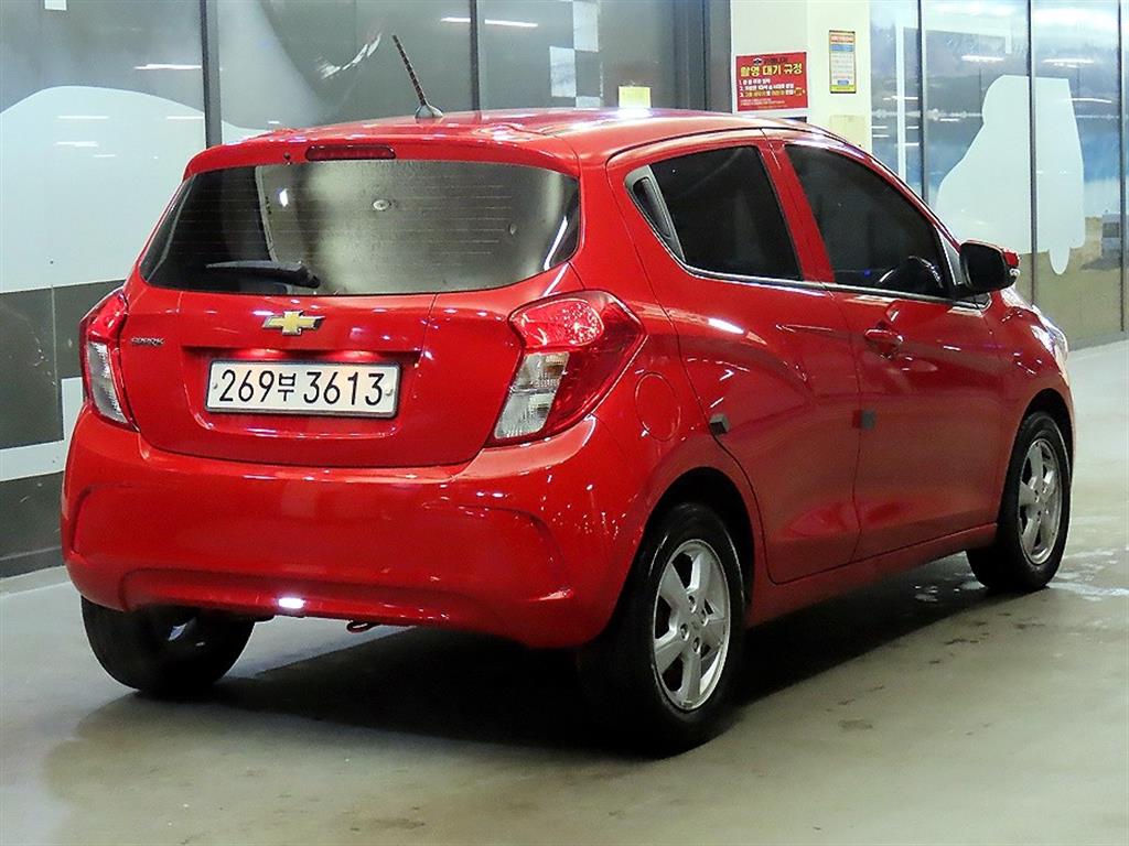 Chevrolet Spark - Vista 4