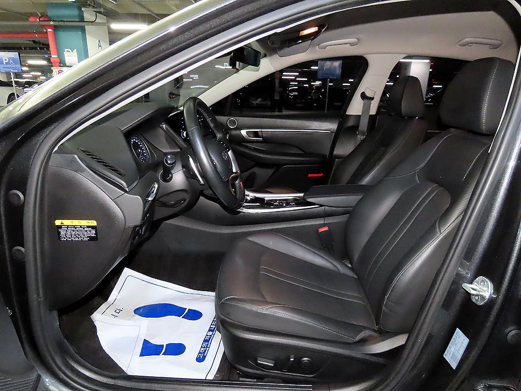 HYUNDAI Sonata - Vista 6