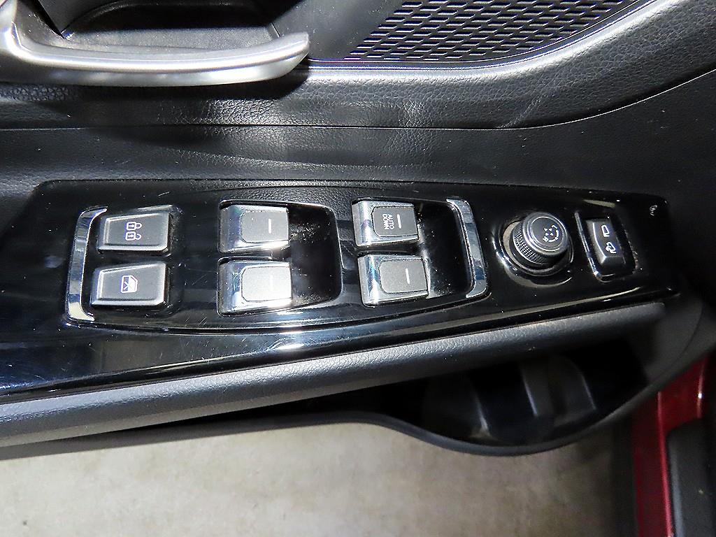 Ssangyong Korando 2020 Rojo - Importación desde Corea - HF Imports Iquique - Foto 13