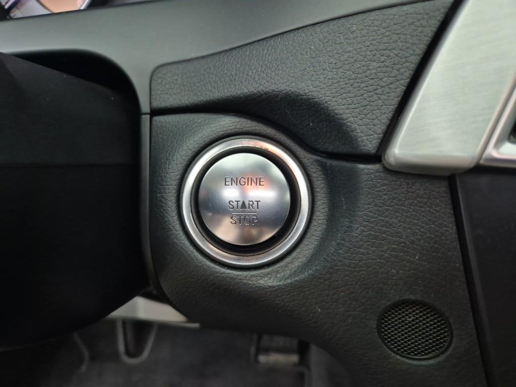 Mercedes Benz C Class 2012 Blanco - Importación desde Corea - HF Imports Iquique - Foto 17