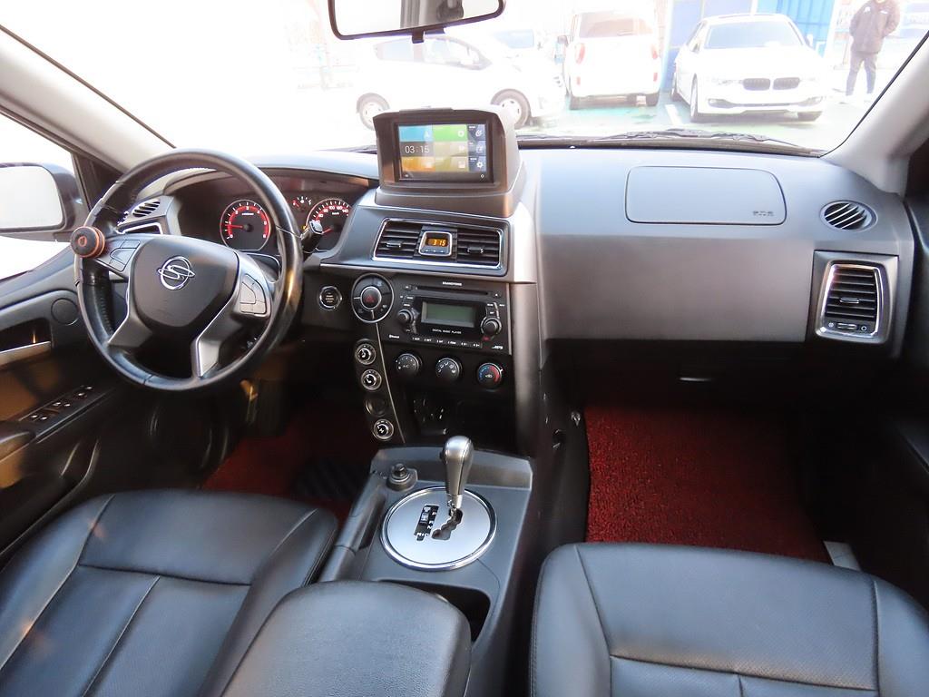 Ssangyong Korando - Vista 5