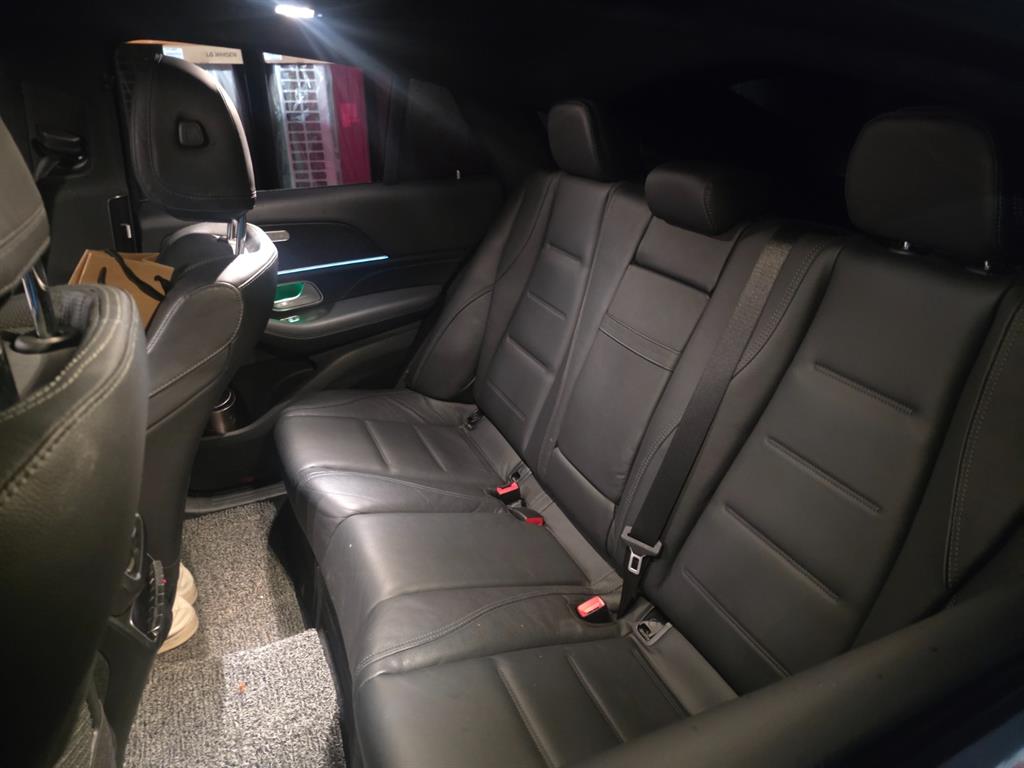 Mercedes Benz GLE Class - Vista 7