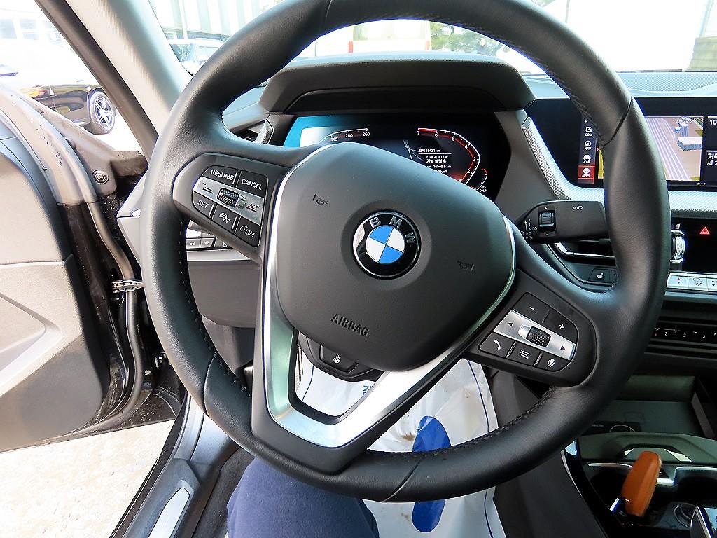 BMW 2 series - Vista 8