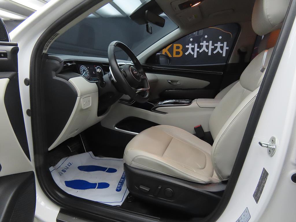 HYUNDAI Tucson - Vista 5