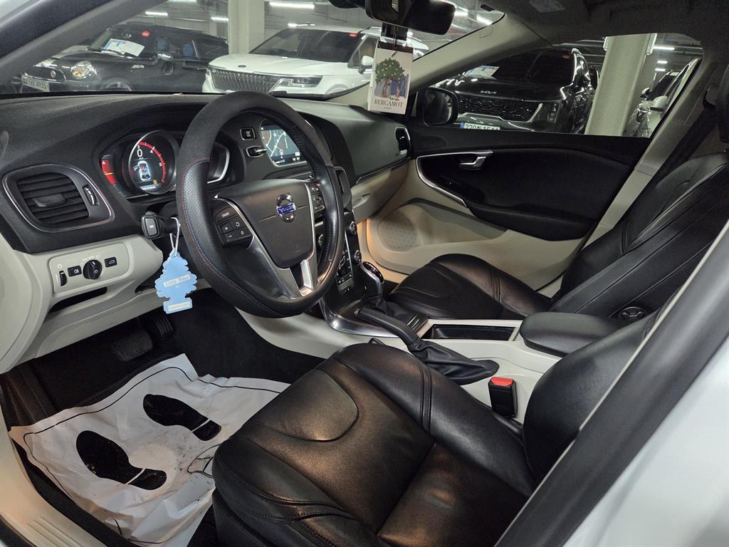 Volvo V40 - Vista 9
