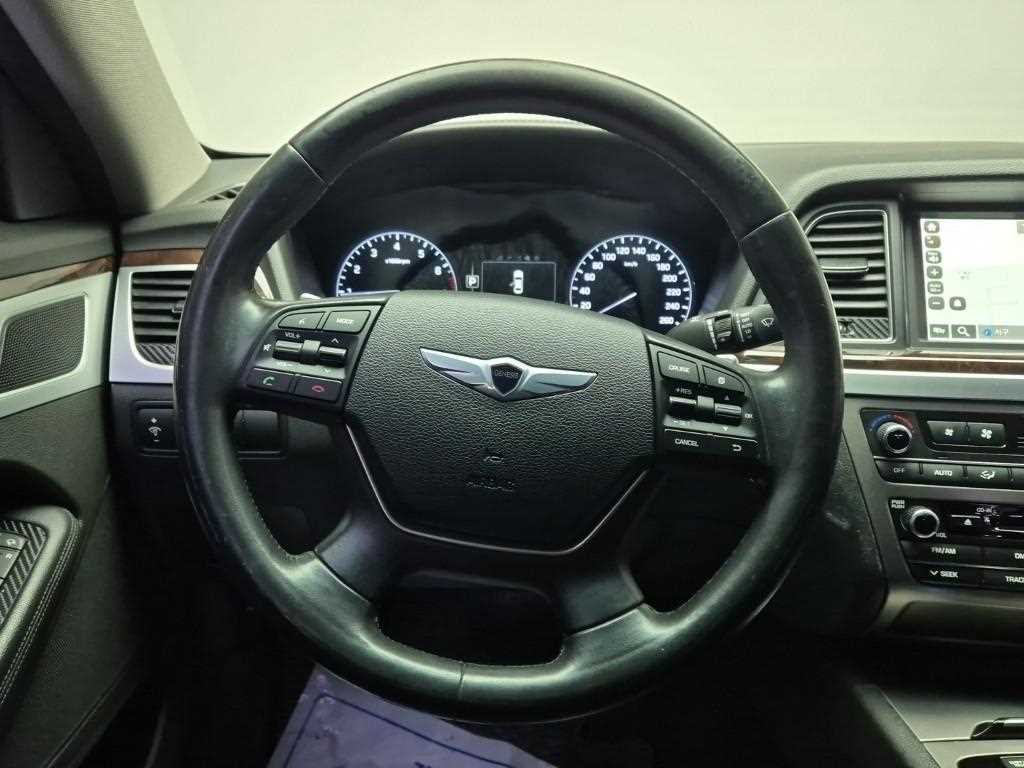 HYUNDAI Genesis - Vista 9