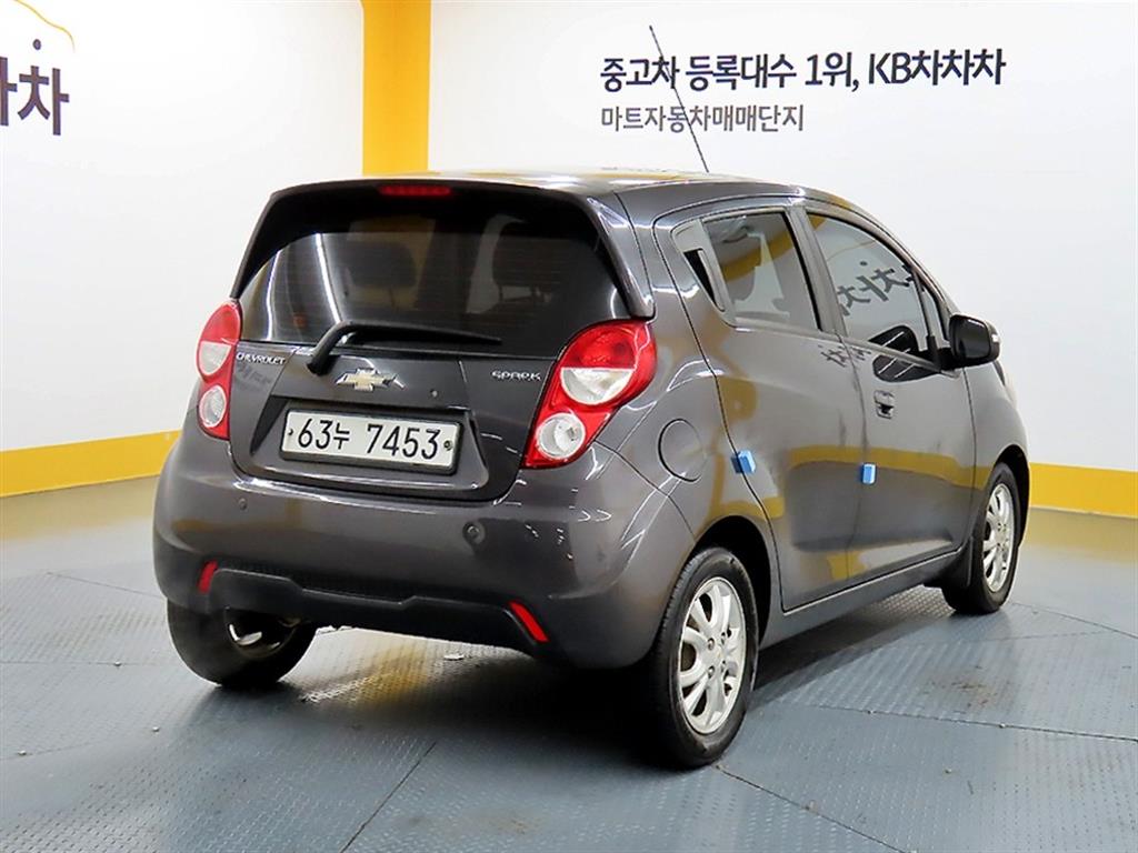 Chevrolet Spark - Vista 4