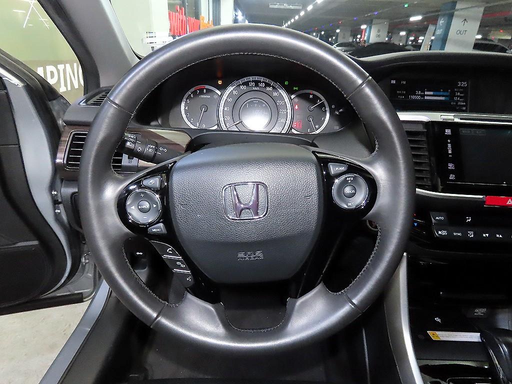 Honda Accord - Vista 7