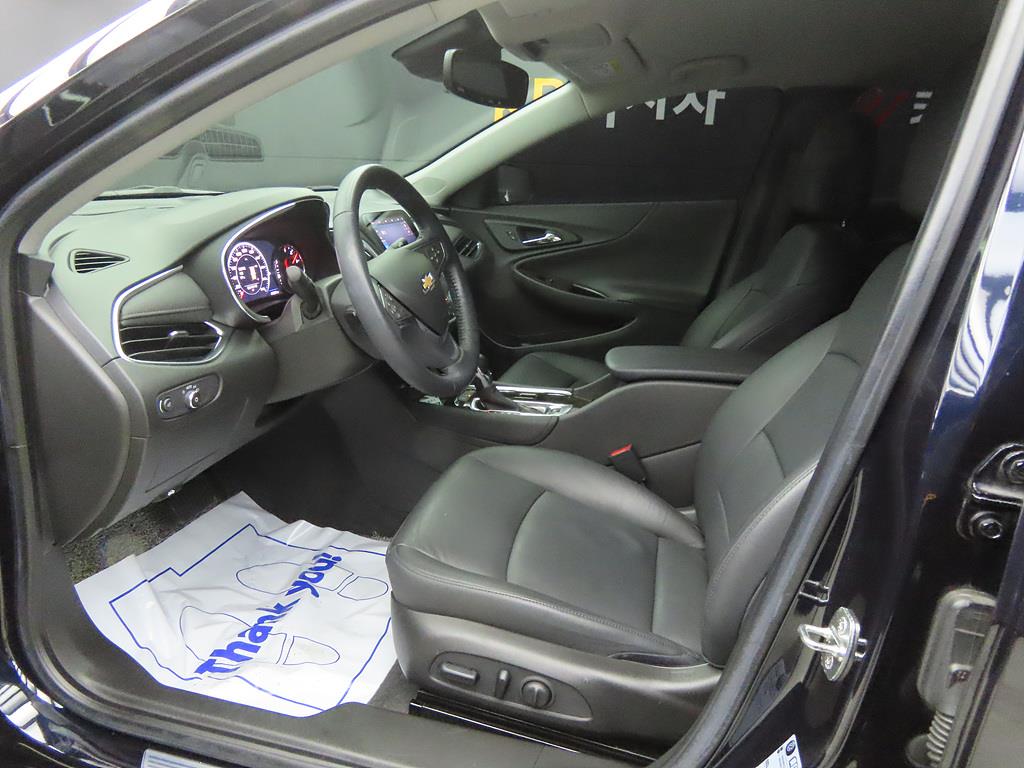 Chevrolet Malibu - Vista 5