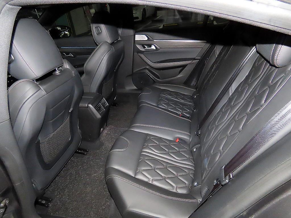 Peugeot 508 - Vista 7