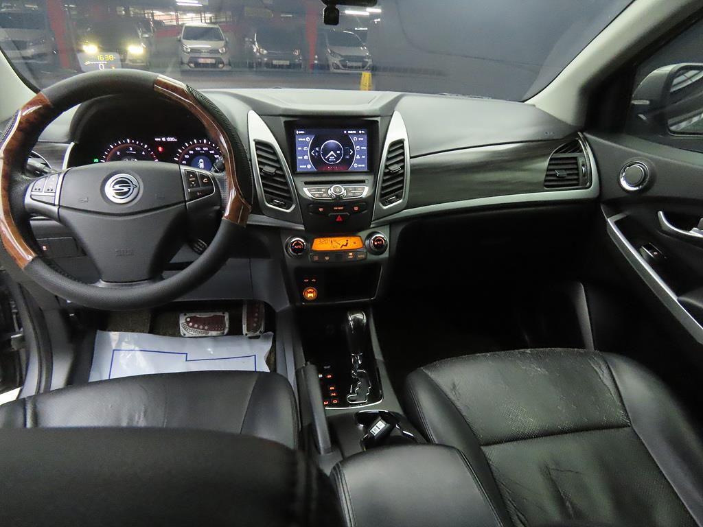 Ssangyong Korando - Vista 7