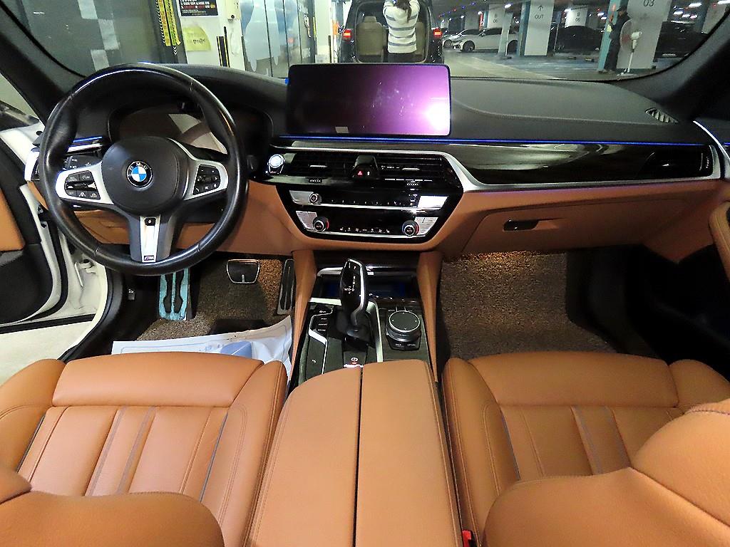 BMW 5 Series - Vista 10