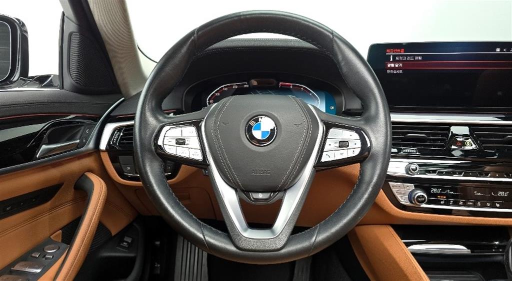 BMW 5 Series - Vista 11