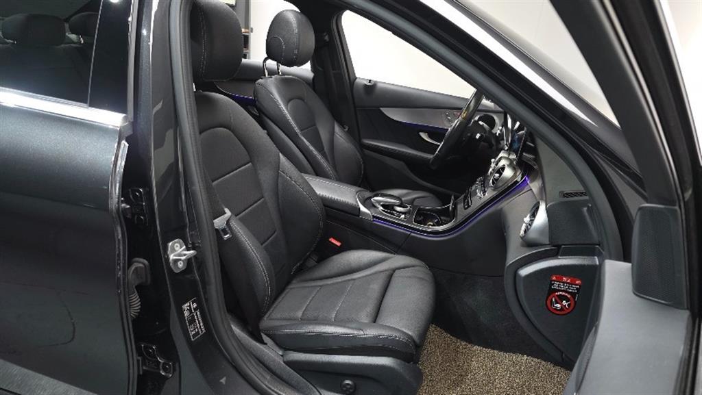 Mercedes Benz C Class - Vista 10