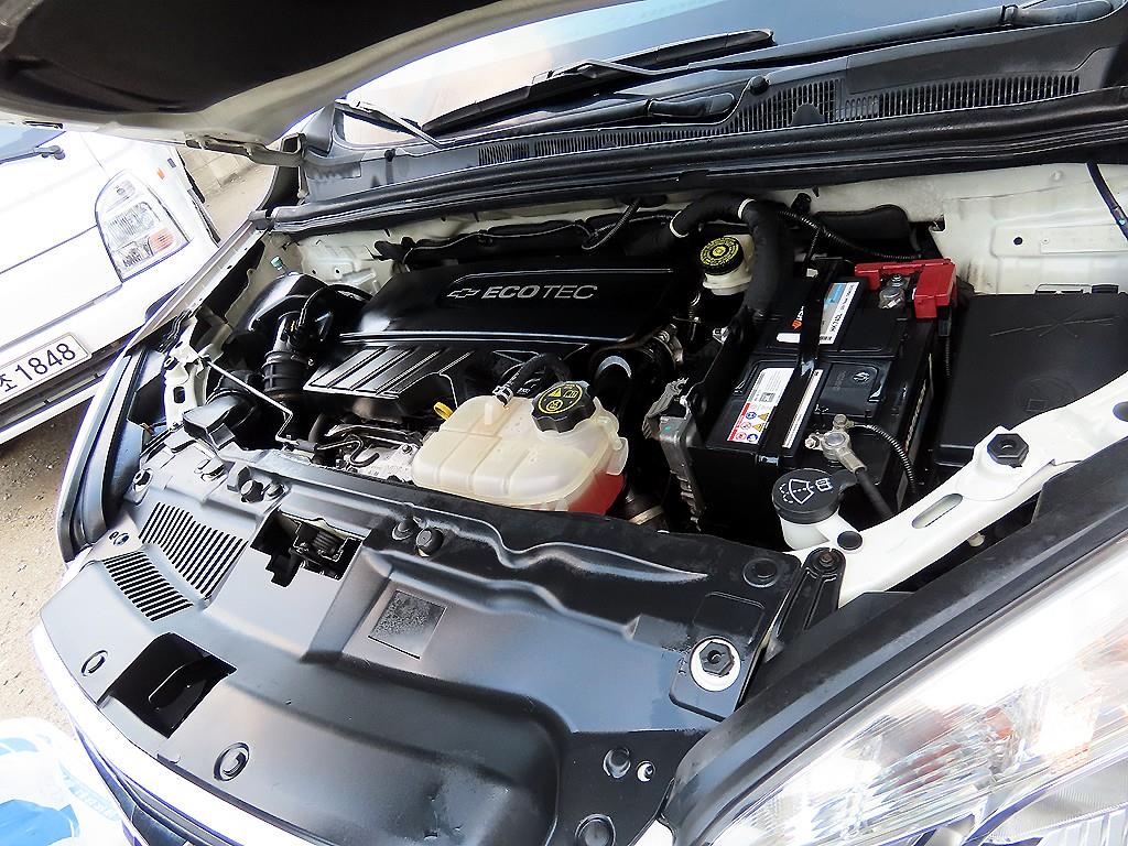 Chevrolet Trax 2016 Blanco - Importación desde Corea - HF Imports Iquique - Foto 18