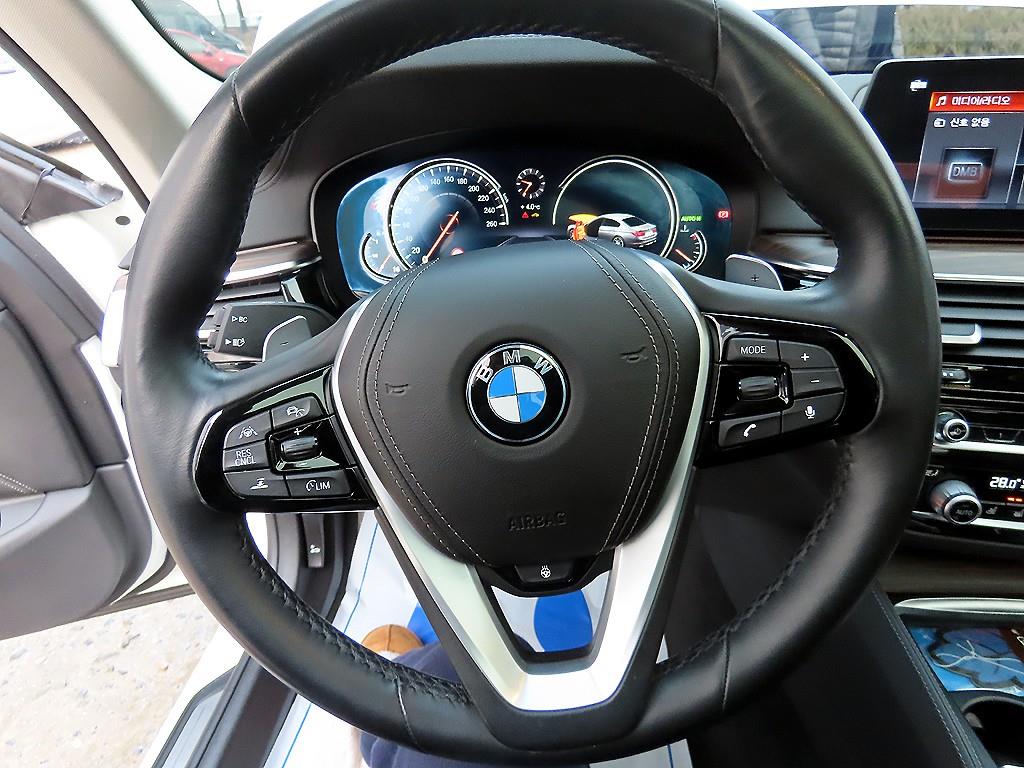 BMW 5 Series - Vista 8