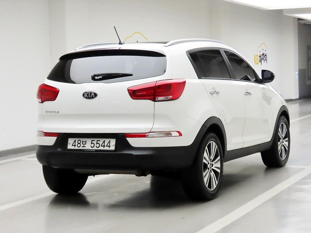 KIA Sportage - Vista 4