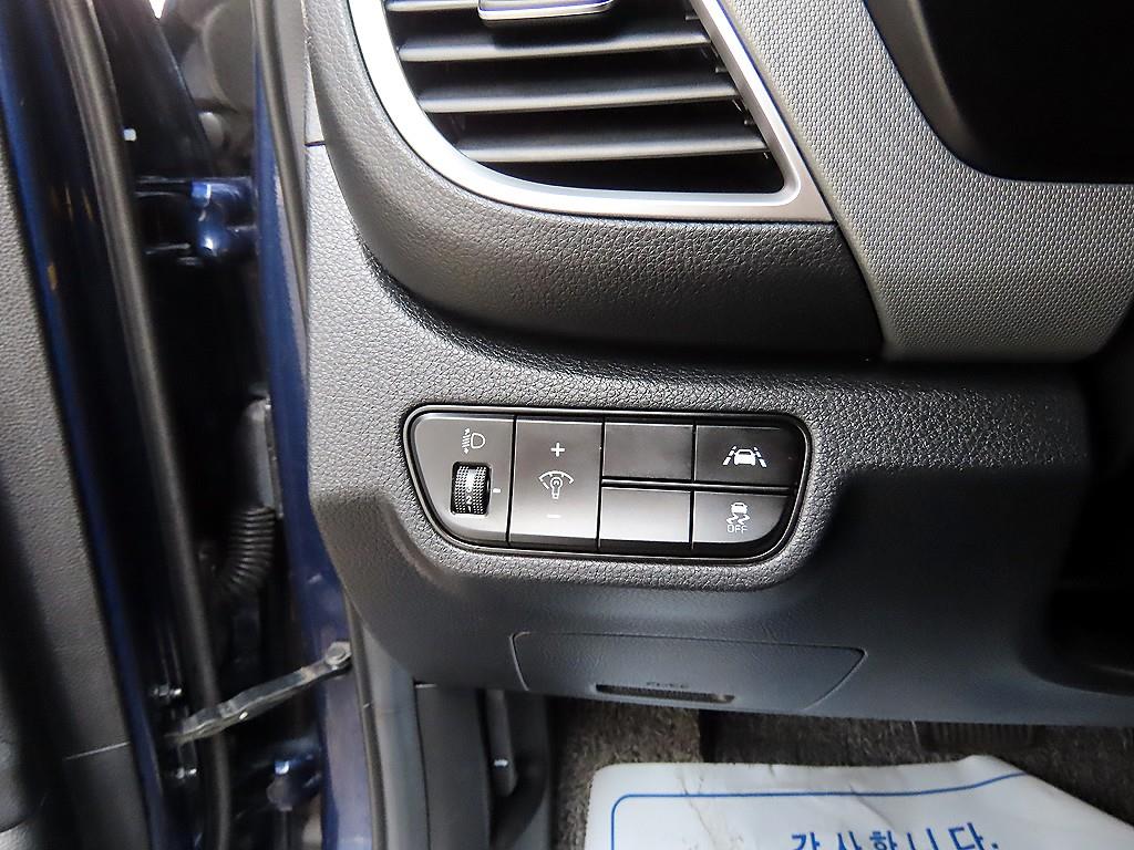 KIA Seltos - Vista 12