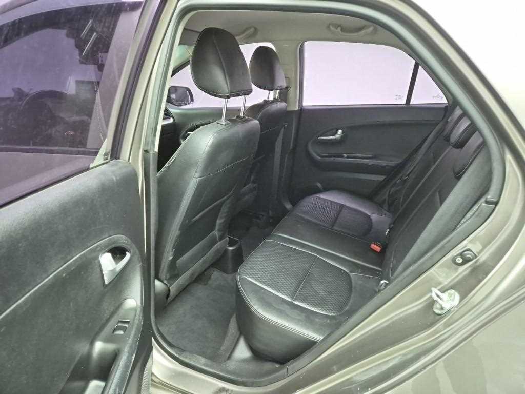 KIA Morning - Vista 12