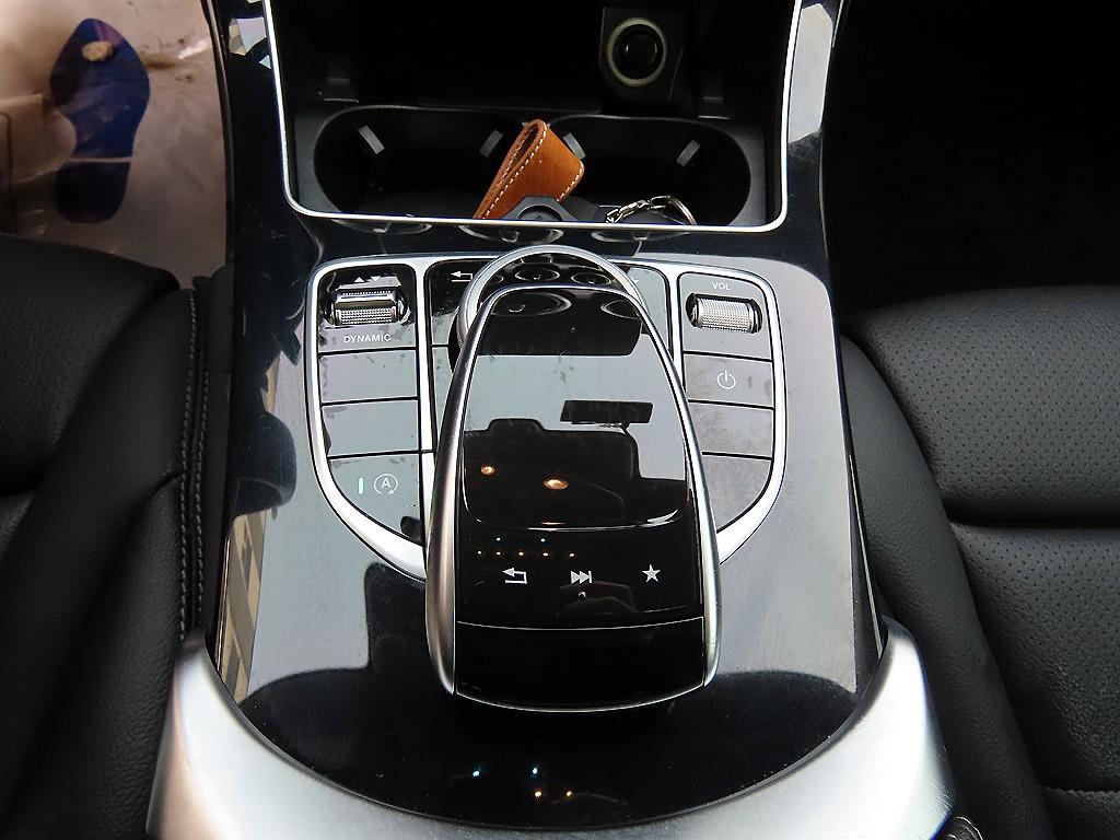 Mercedes Benz C Class 2017 Gris - Importación desde Corea - HF Imports Iquique - Foto 13